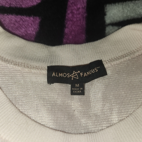 Pink fur almost famouse sweatshirt - Picture 3 of 3